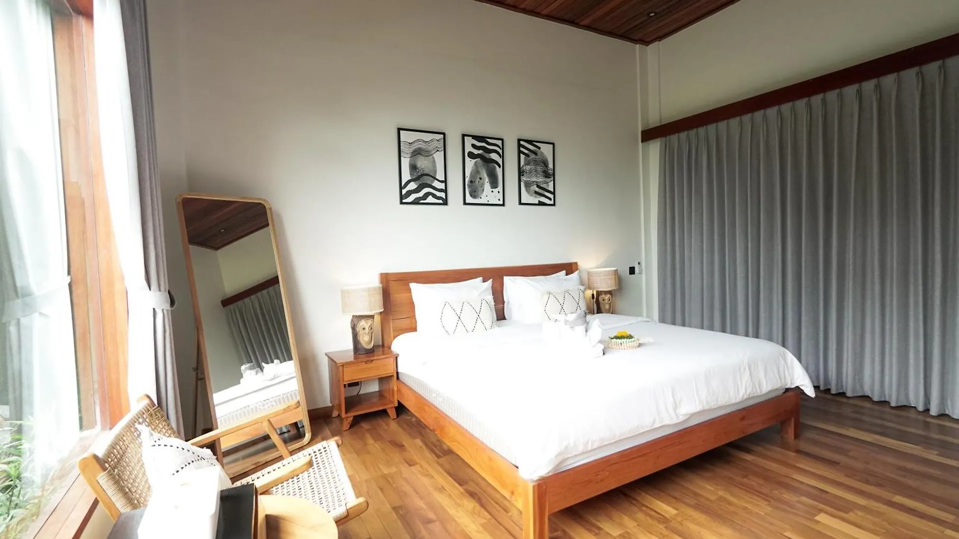 Tropical Beach House Bali Seminyak  Bed & Breakfast Seminyak (Bali)